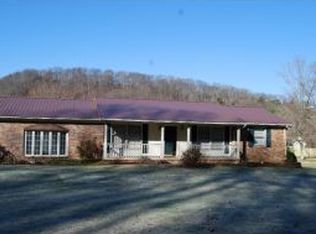 738 Sumpter Rd, Kingsport, TN 37663