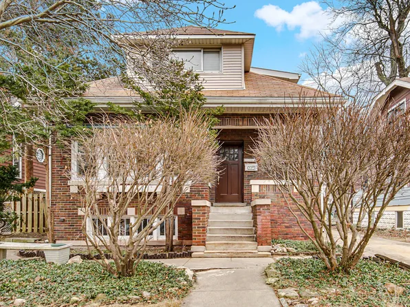 537 S 5th Ave, Des Plaines, IL 60016