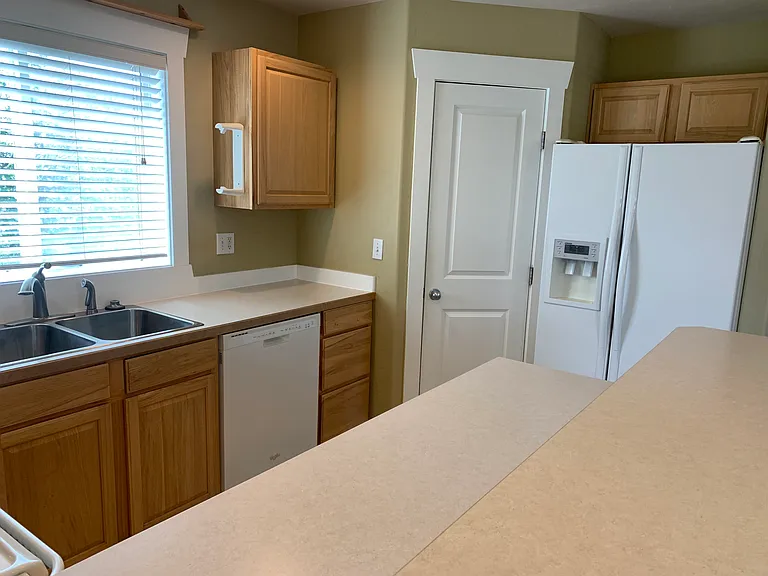 1826 Bluestone Dr — Photo 17