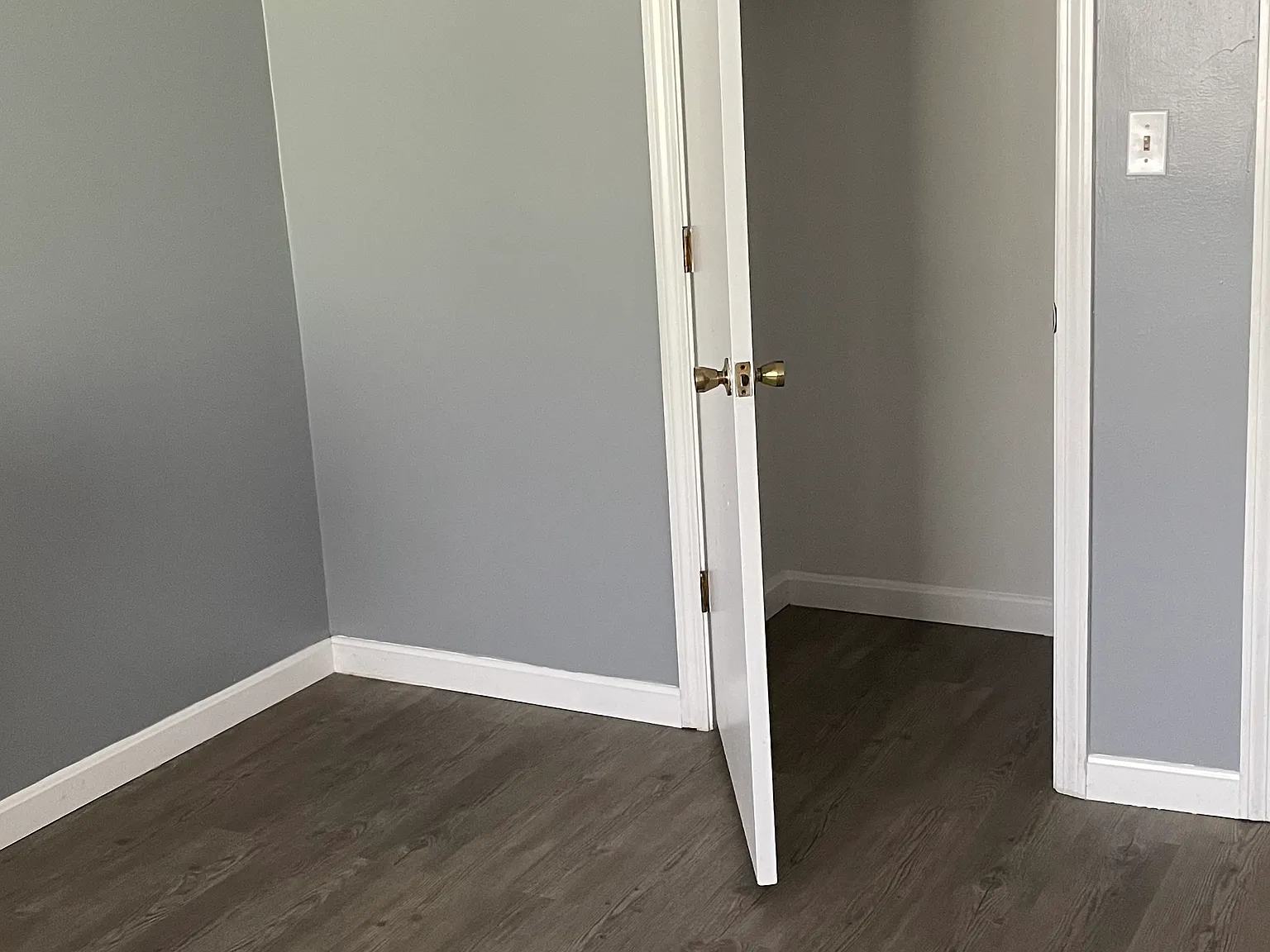 123 Whipple St — Photo 1