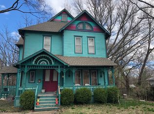 326 Indiana St, Lawrence, KS 66044