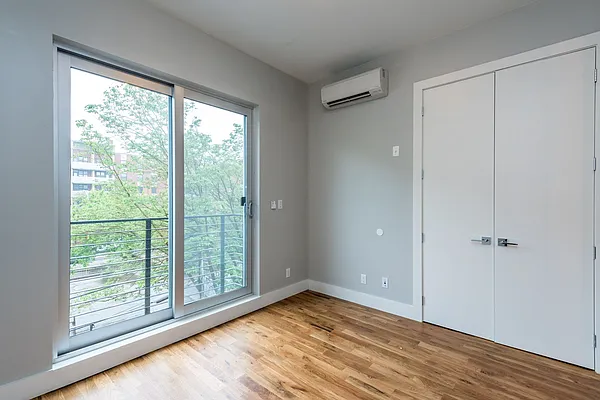 Rented by Nooklyn NYC LLC | media 10