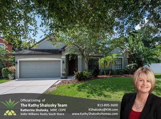 1945 Abbey Ridge Dr, Dover, FL 33527