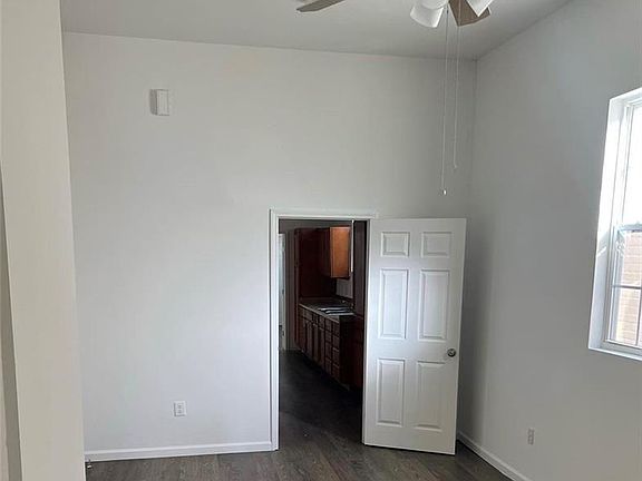 4th image of 2705-07 Milan St