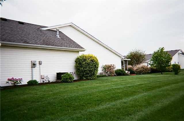 2nd image of 480 Reagan Cir