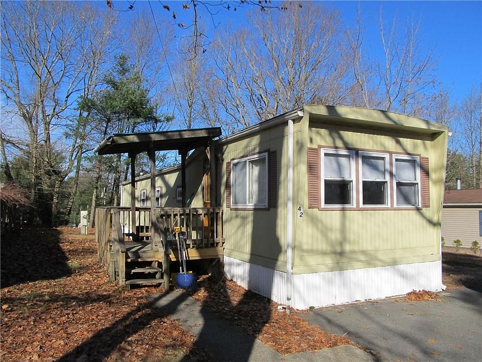 1st image of 42 Hillside Dr