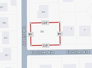 202 Lakeside Dr, Orange, TX 77630