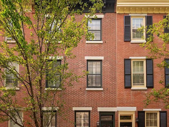 2nd image of 106 N Woodstock St