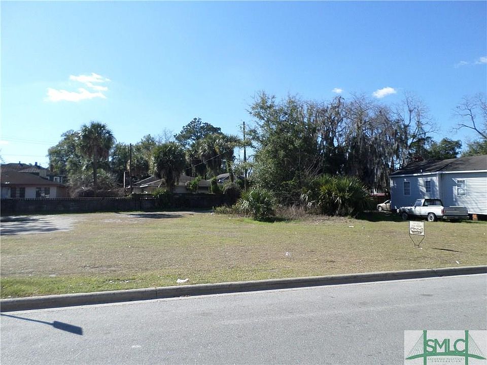 2nd image of 1003 W 36th St
