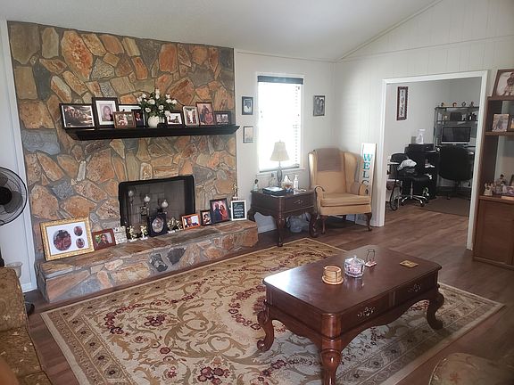 3rd image of 2644 Carrington Dr