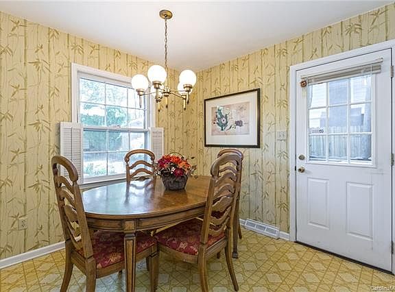 4th image of 6718 Barcliff Dr