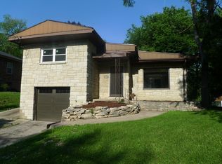 3507 30th St, Des Moines, IA 50310