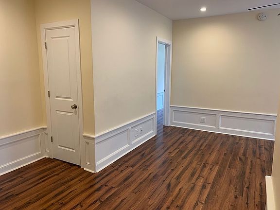 3rd image of 59 Louisa St #2F