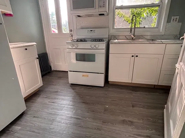 228 N Edgewood St, Philadelphia, PA 19139
