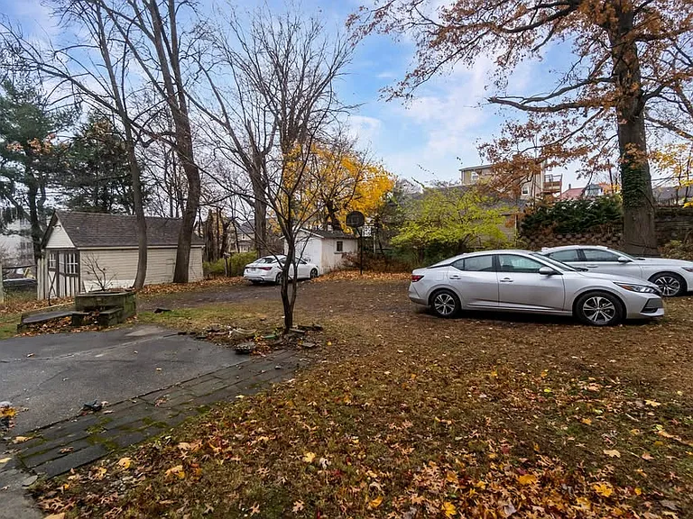 467 Fairview Ave #1 — Photo 10