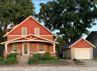 217 Spring St, Clermont, IA 52135