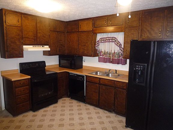 Kitchen matching appliances