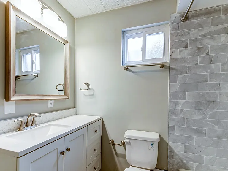 2207-2217 Aurora Dr #2215 — Photo 12