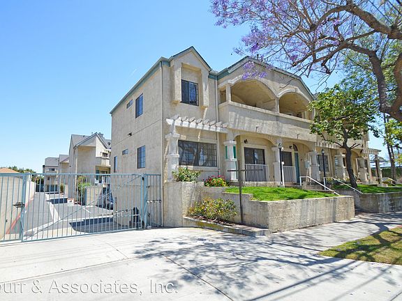 2nd image of 6642 Orange Ave Unit 113