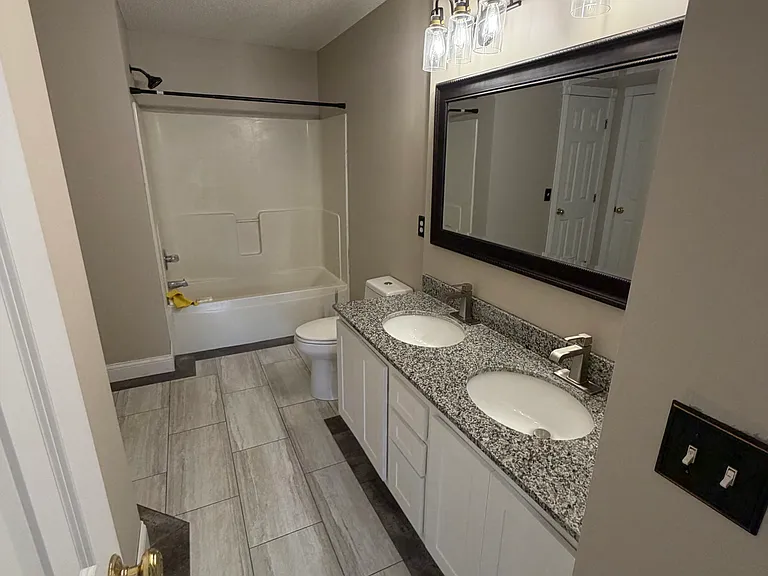 20595 Abbey Ln — Photo 24