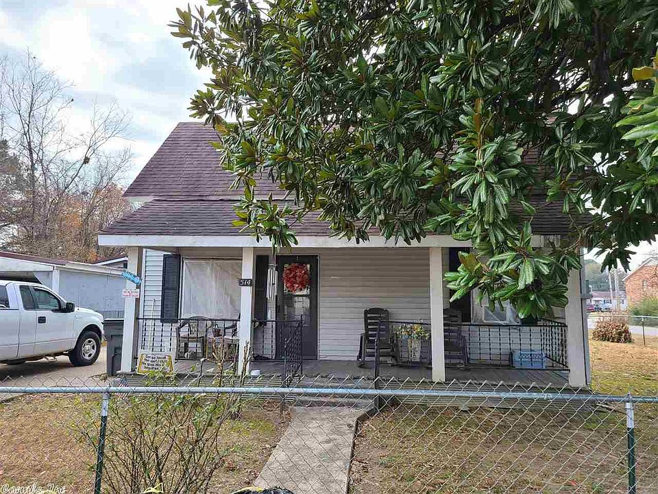 2nd image of 514 W Baldwin St