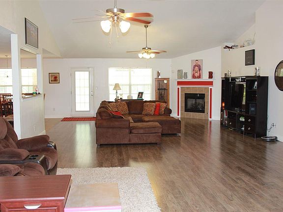 5th image of 2040 Stennis Dr