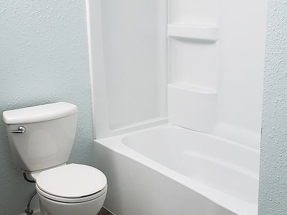 5th image of 119 1st Ave NE #1