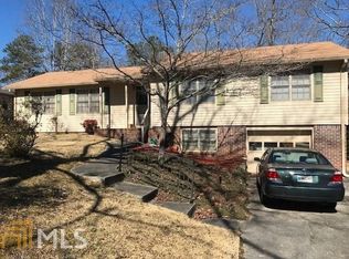 6885 Ann Arbor Dr, College Park, GA