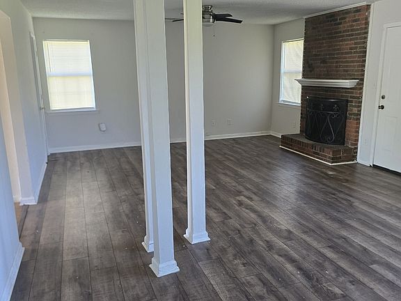 5th image of 1800 Riverchase Cir NE