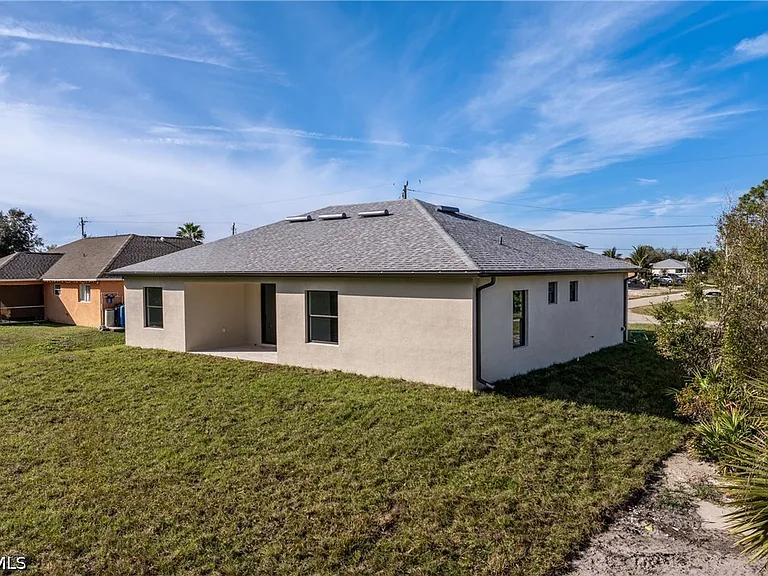 1024 Chauncey Ave — Photo 32