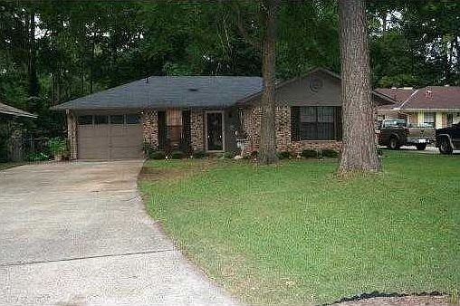 1st image of 2612 Beaverwood Cir