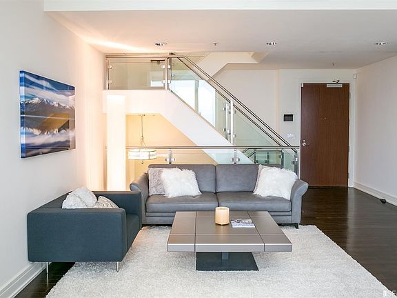 3rd image of 631 Folsom St #Phc