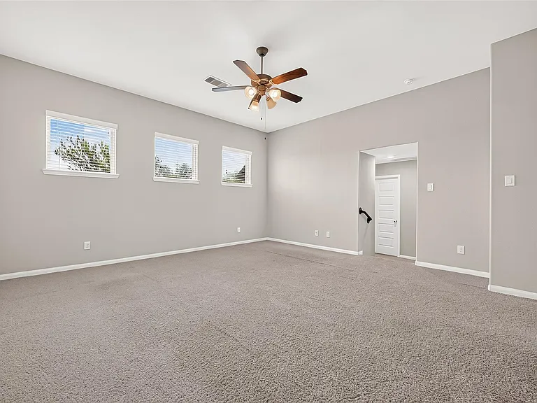 11611 Arbirlot Dr — Photo 36
