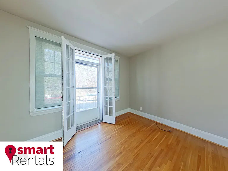 7208 Zephyr Pl — Photo 2