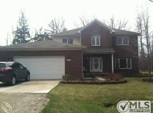 27017 Pebblestone St, Southfield, MI