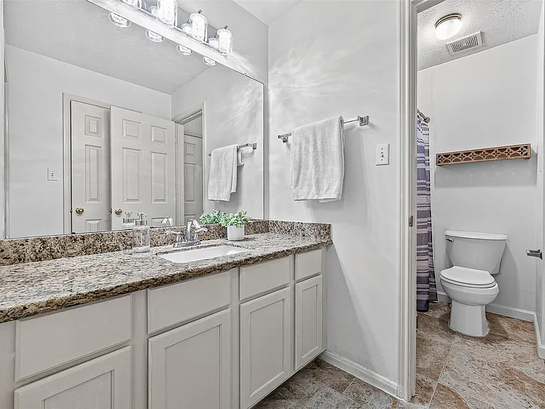 19207 Rebel Yell Dr — Photo 23
