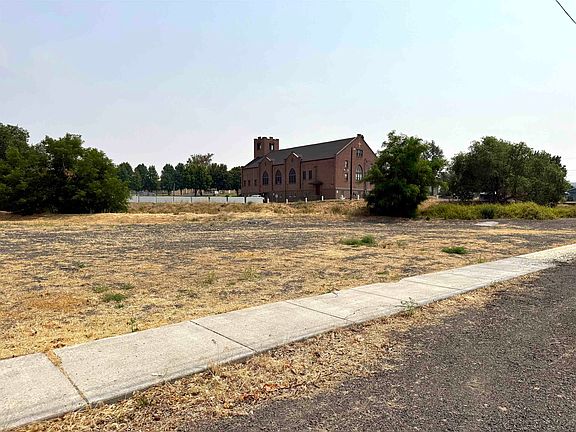 2nd image of S Division St