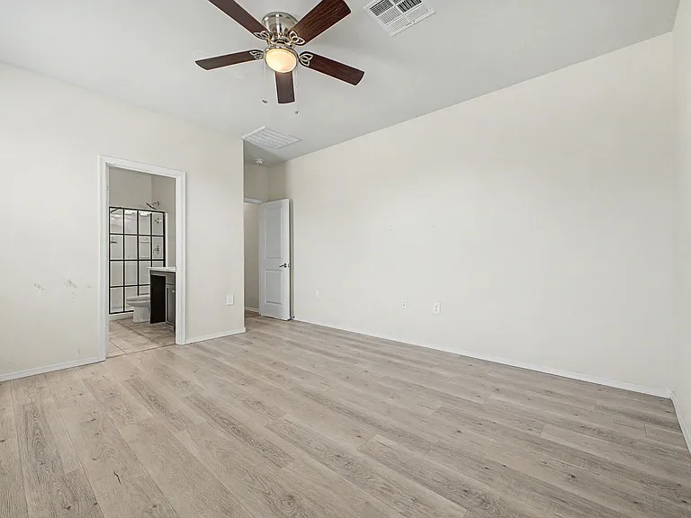 24654 N Corn St — Photo 15