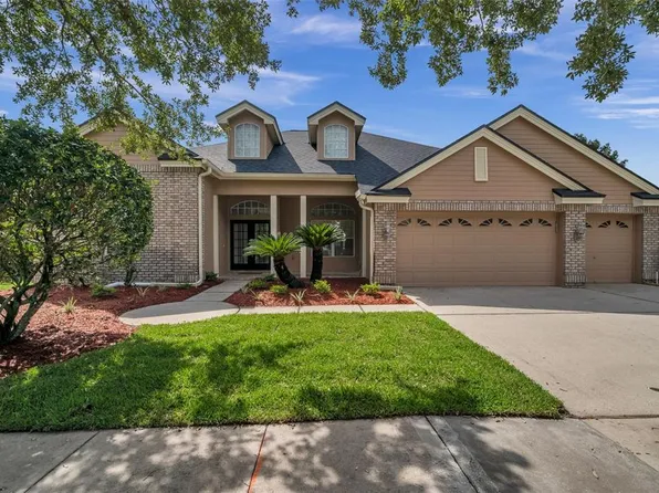 19228 Autumn Woods Ave, Tampa, FL 33647