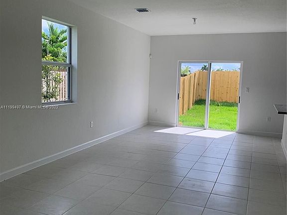 2nd image of 1178 SE 26th Ave #1178