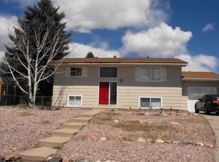 709 Potter Dr, Colorado Springs, CO 80909