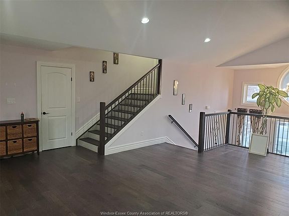 4th image of 1265 Cancun St