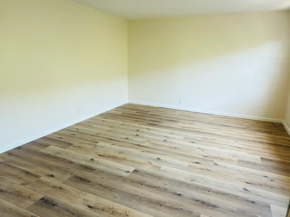 383 Redondo Ave APT D, Long Beach, CA 90814