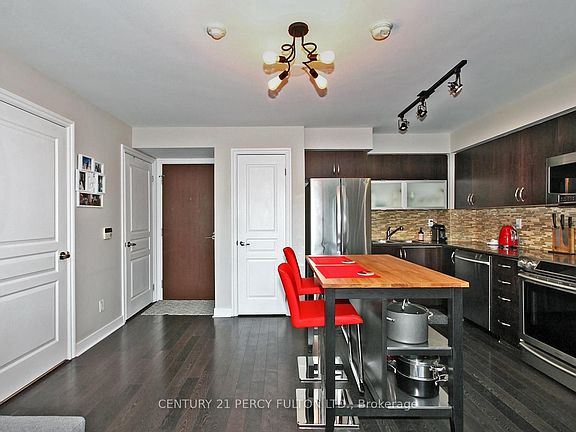 4th image of 80 Western Battery Rd #406
