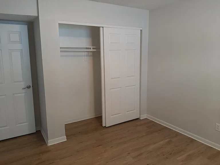 1017 Mariner Cir — Photo 5