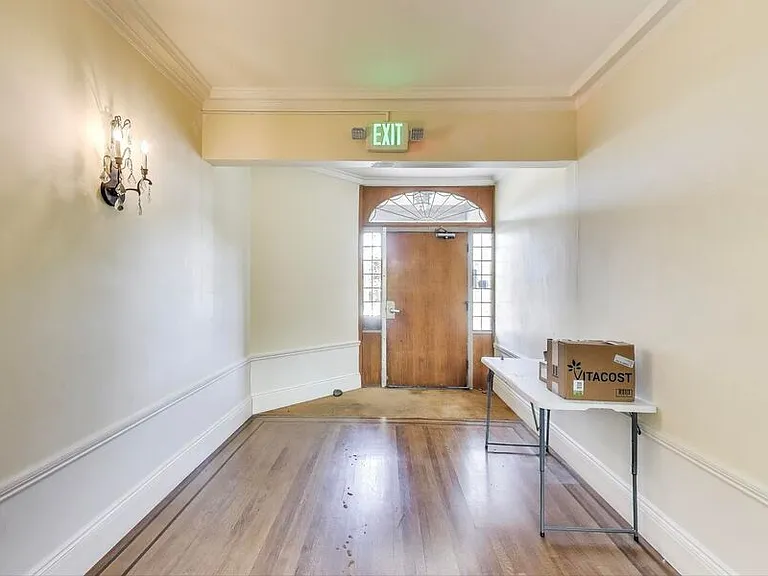 465 Bellevue Ave #31 — Photo 21