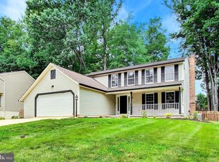 15177 Holleyside Dr, Dumfries, VA 22025