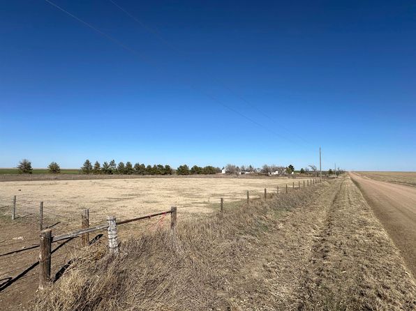 10064 Wilburn Rd, Ensign, KS 67841