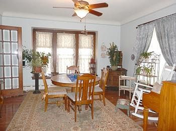 Formal dining room