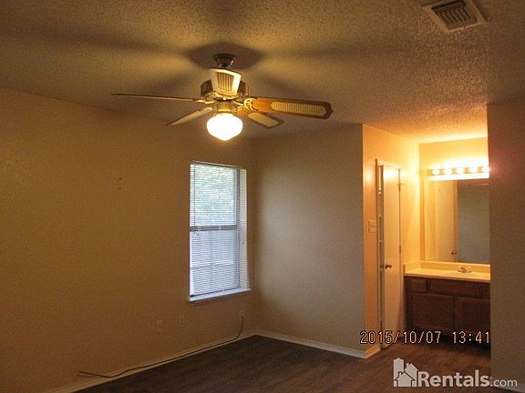 3rd image of 800 Mirabell Ct